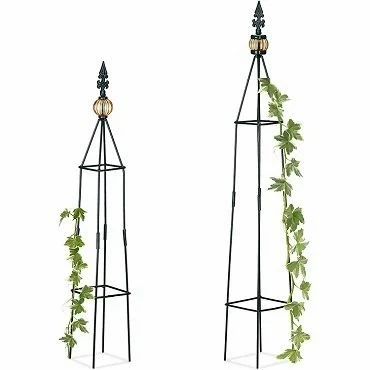 Chobelisk-02 Garden Obelisk